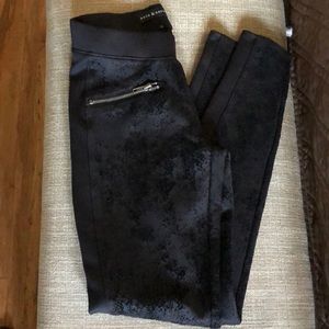 Rock and Republic black leggings